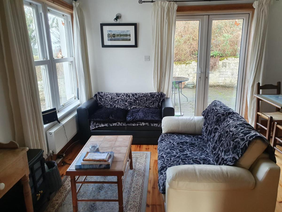 Cosy Self Contained Cottage With Stunning Views คิลลาโล ภายนอก รูปภาพ